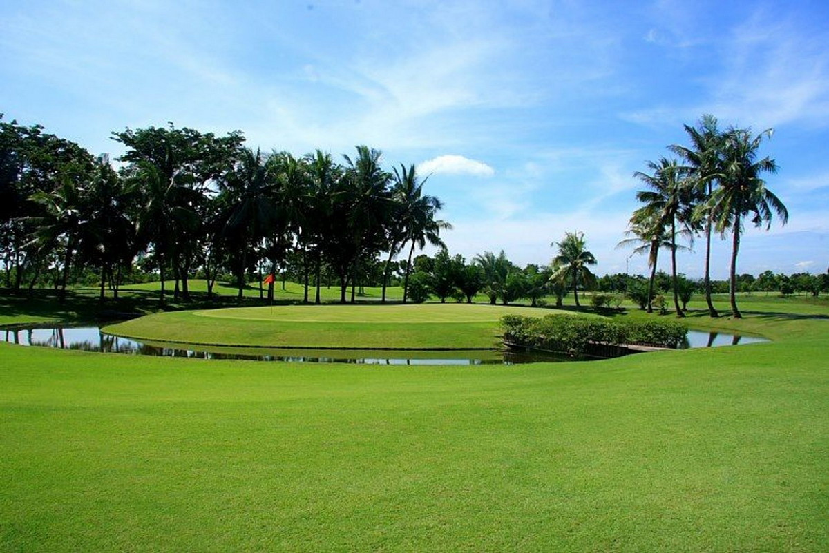 Golf Course